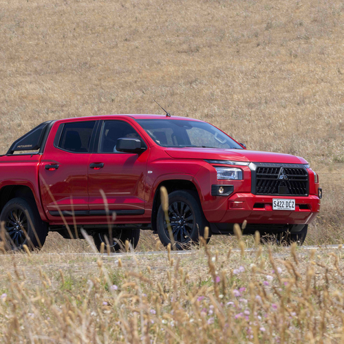 2025 Mitsubishi Triton GLX-R Front View