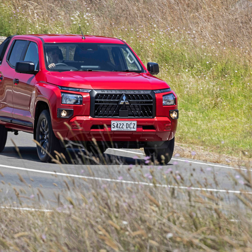 2025 Mitsubishi Triton GLX-R Front View