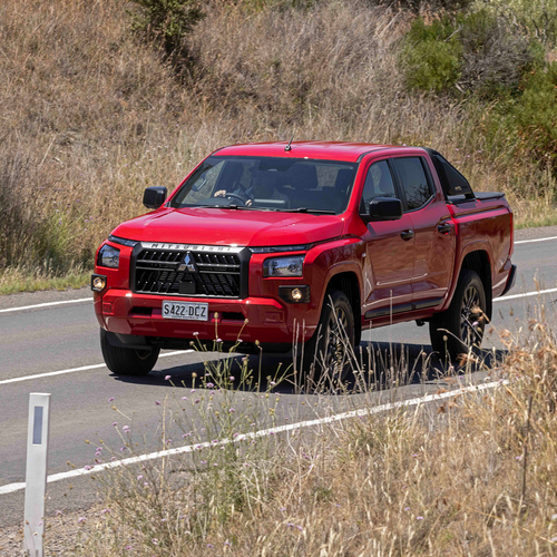 2025 Mitsubishi Triton GLX-R Front View
