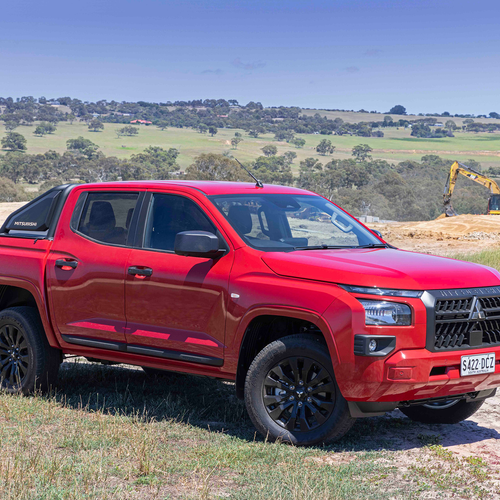 2025 Mitsubishi Triton GLX-R Front View