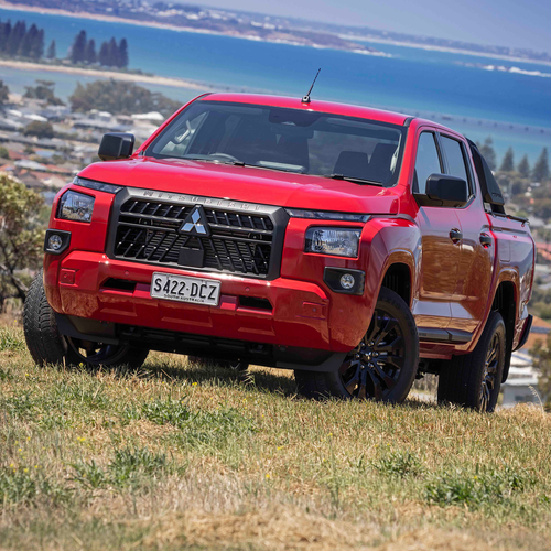2025 Mitsubishi Triton GLX-R Front View