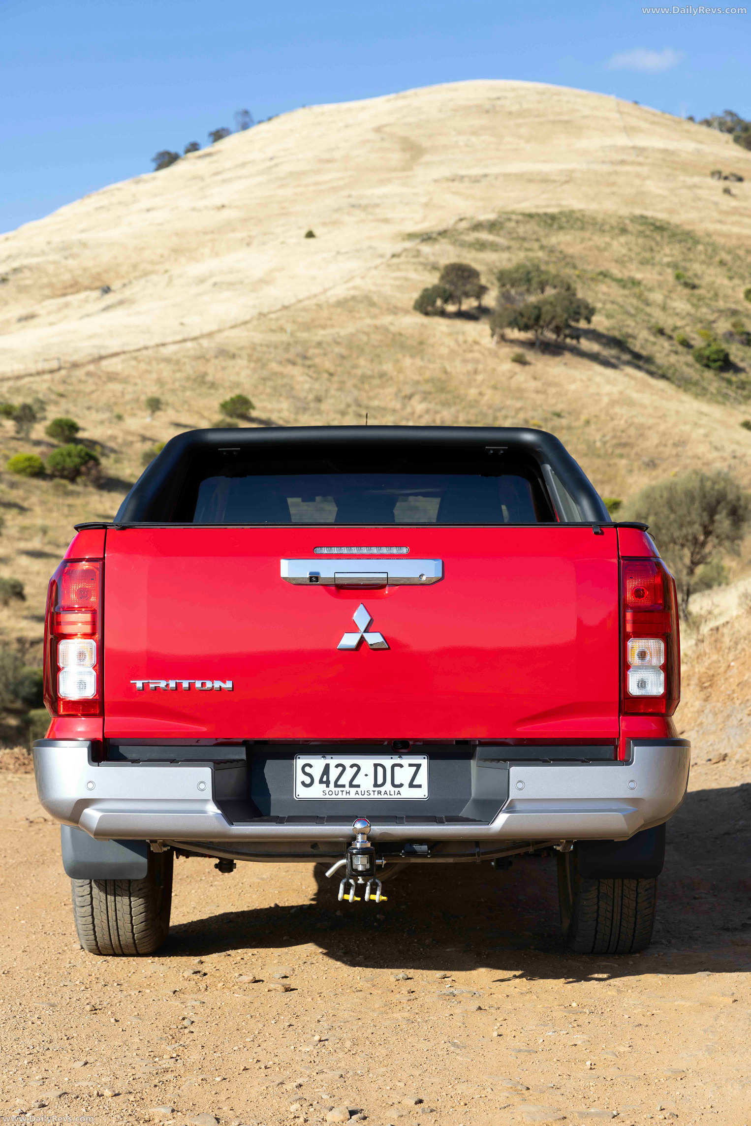 2025 Mitsubishi Triton GLX-R Rear View