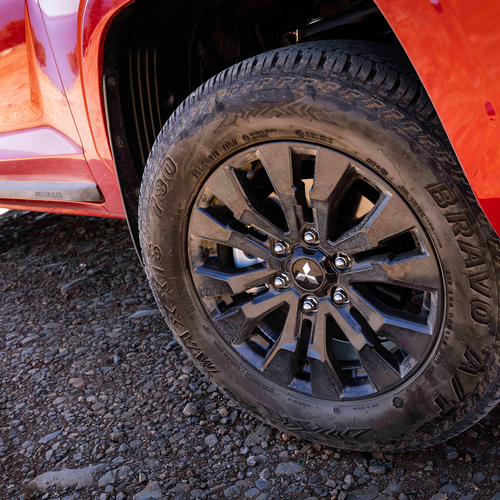 2025 Mitsubishi Triton GLX-R Exterior