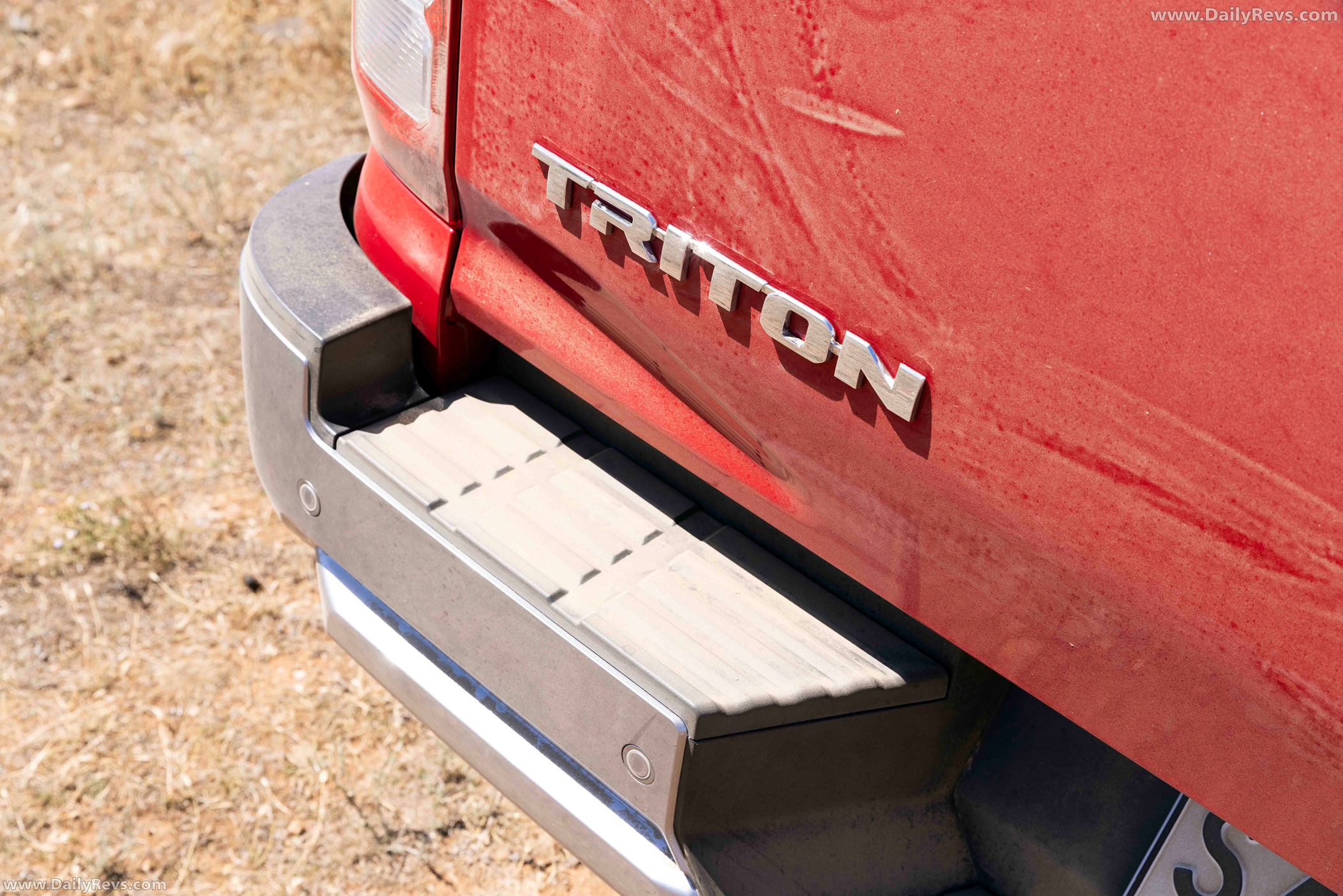 2025 Mitsubishi Triton GLX-R Exterior