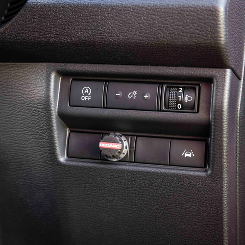2025 Mitsubishi Triton GLX-R Interior