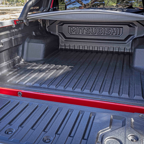 2025 Mitsubishi Triton GLX-R Interior