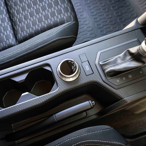 2025 Mitsubishi Triton GLX-R Interior