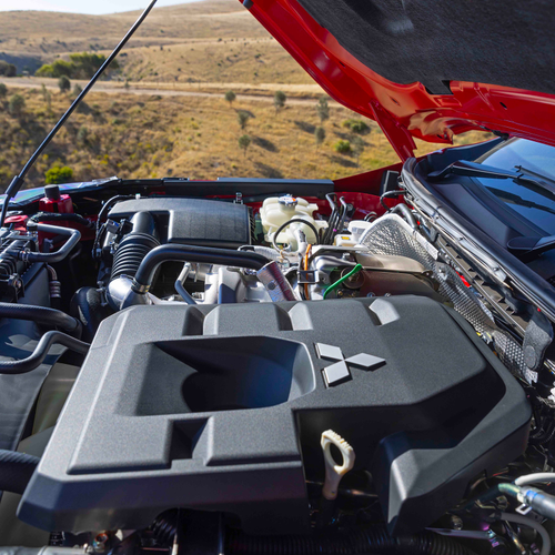 2025 Mitsubishi Triton GLX-R Engine