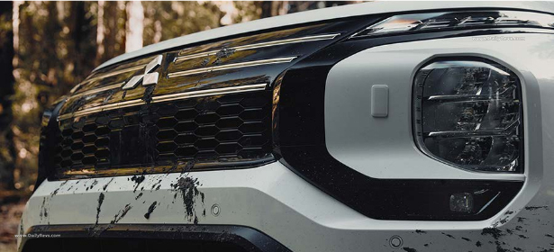 2025 Mitsubishi Outlander Trail Edition Exterior