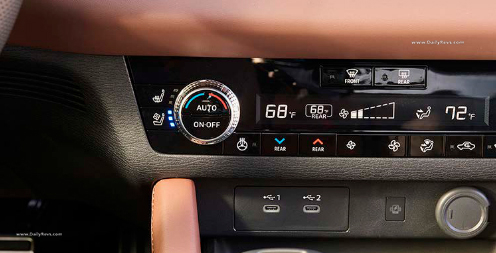 2025 Mitsubishi Outlander Trail Edition Interior