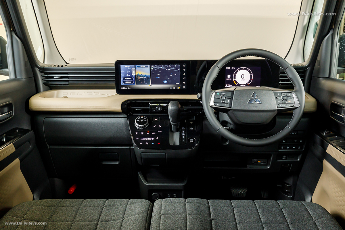 2026 Mitsubishi Delica Mini Interior