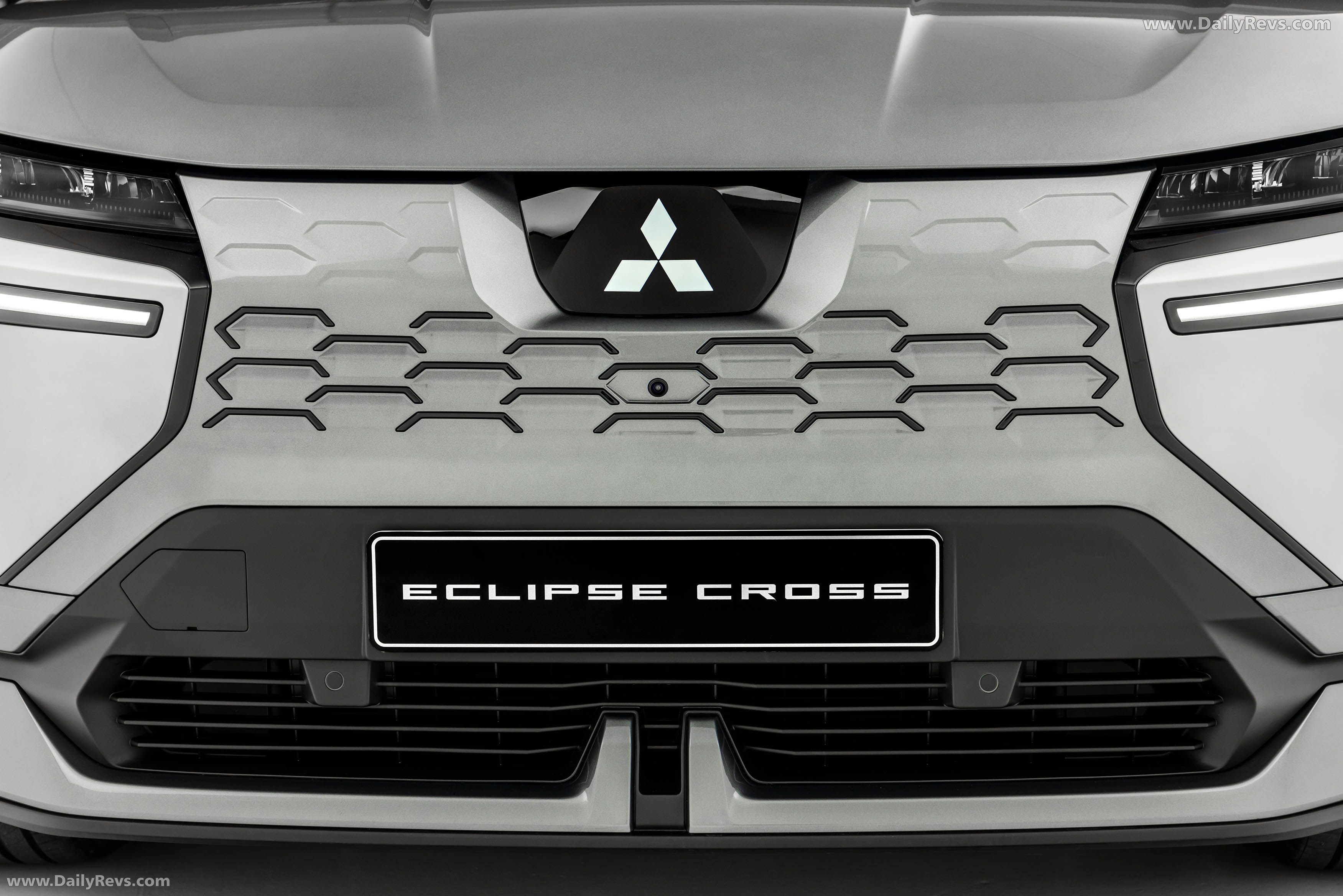 2026 Mitsubishi Eclipse Cross Exterior