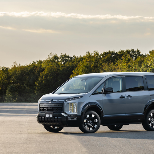 2025 Mitsubishi Delica D5 Prototype Front View