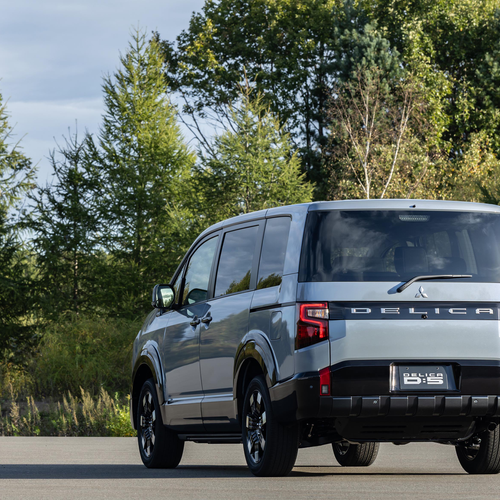 2025 Mitsubishi Delica D5 Prototype Rear View