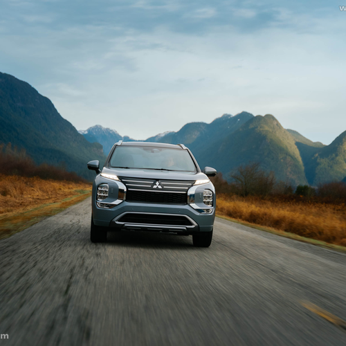 2026 Mitsubishi Outlander PHEV Front View