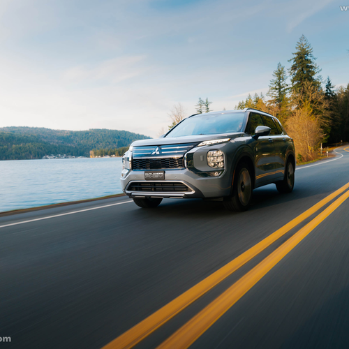 2026 Mitsubishi Outlander PHEV Front View