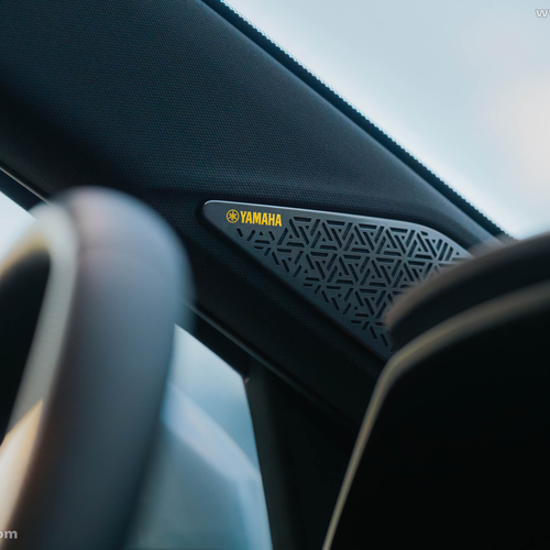2026 Mitsubishi Outlander PHEV Interior
