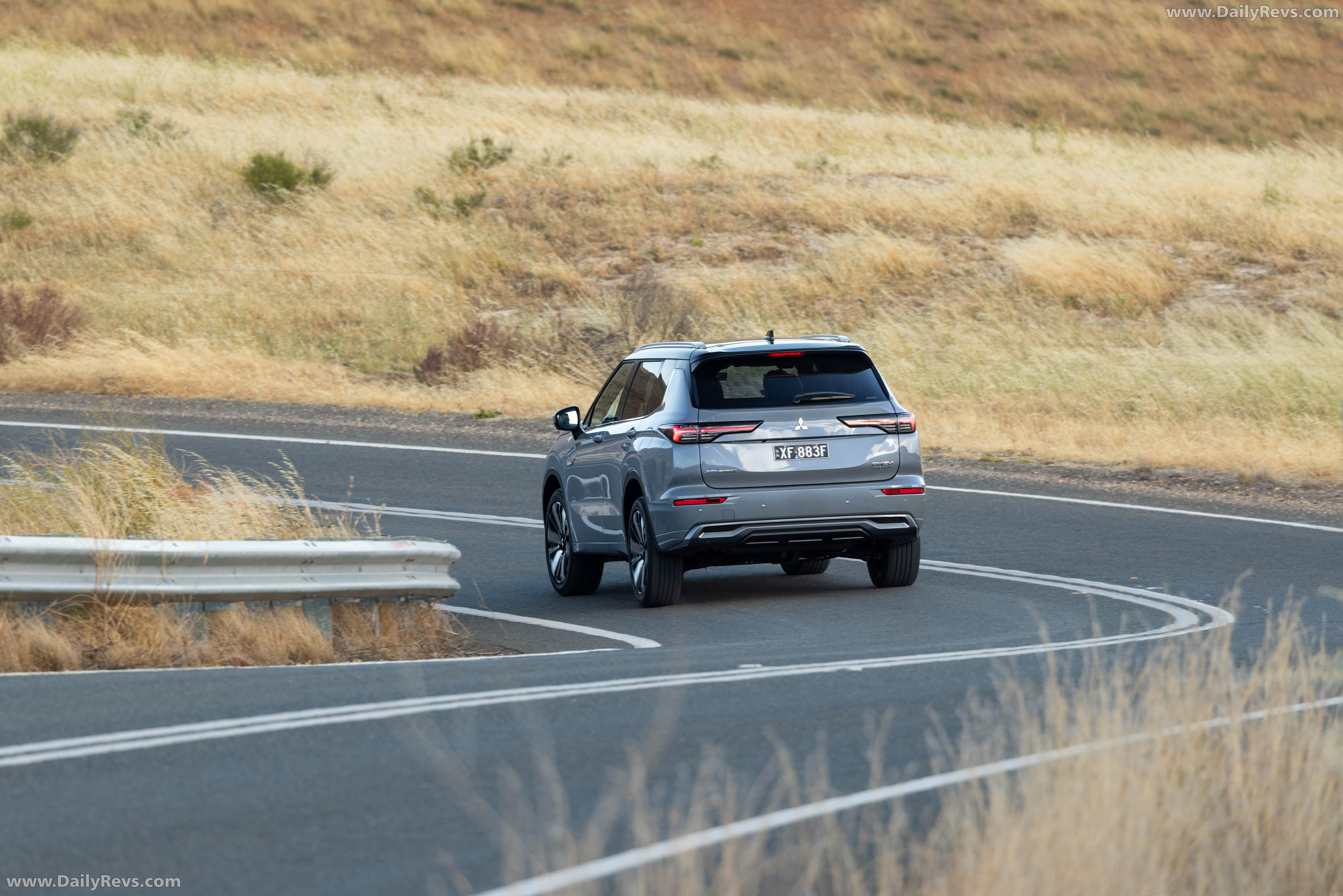 2026 Mitsubishi Outlander PHEV Australian Version Rear View