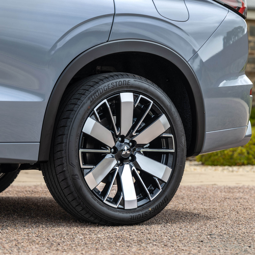 2026 Mitsubishi Outlander PHEV Australian Version Exterior