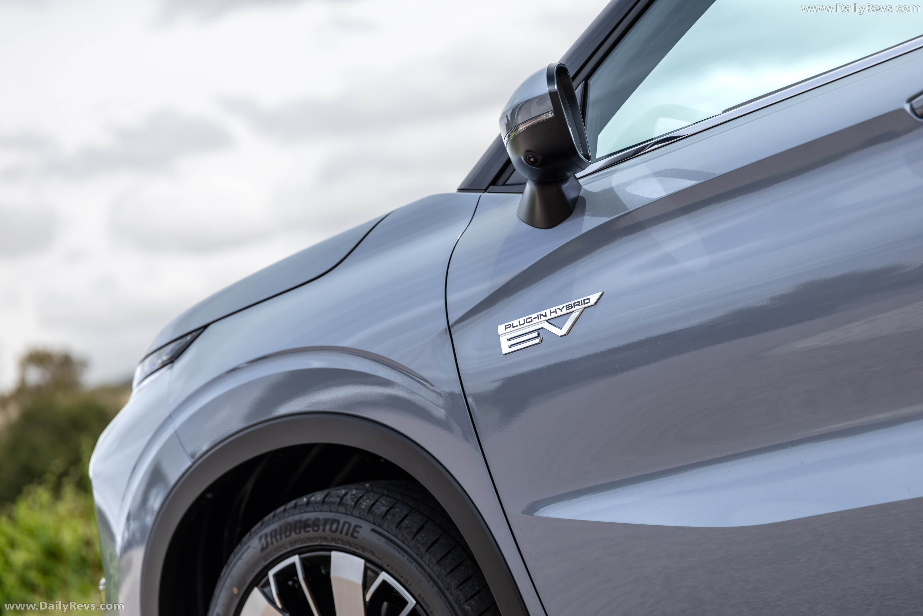 2026 Mitsubishi Outlander PHEV Australian Version Exterior