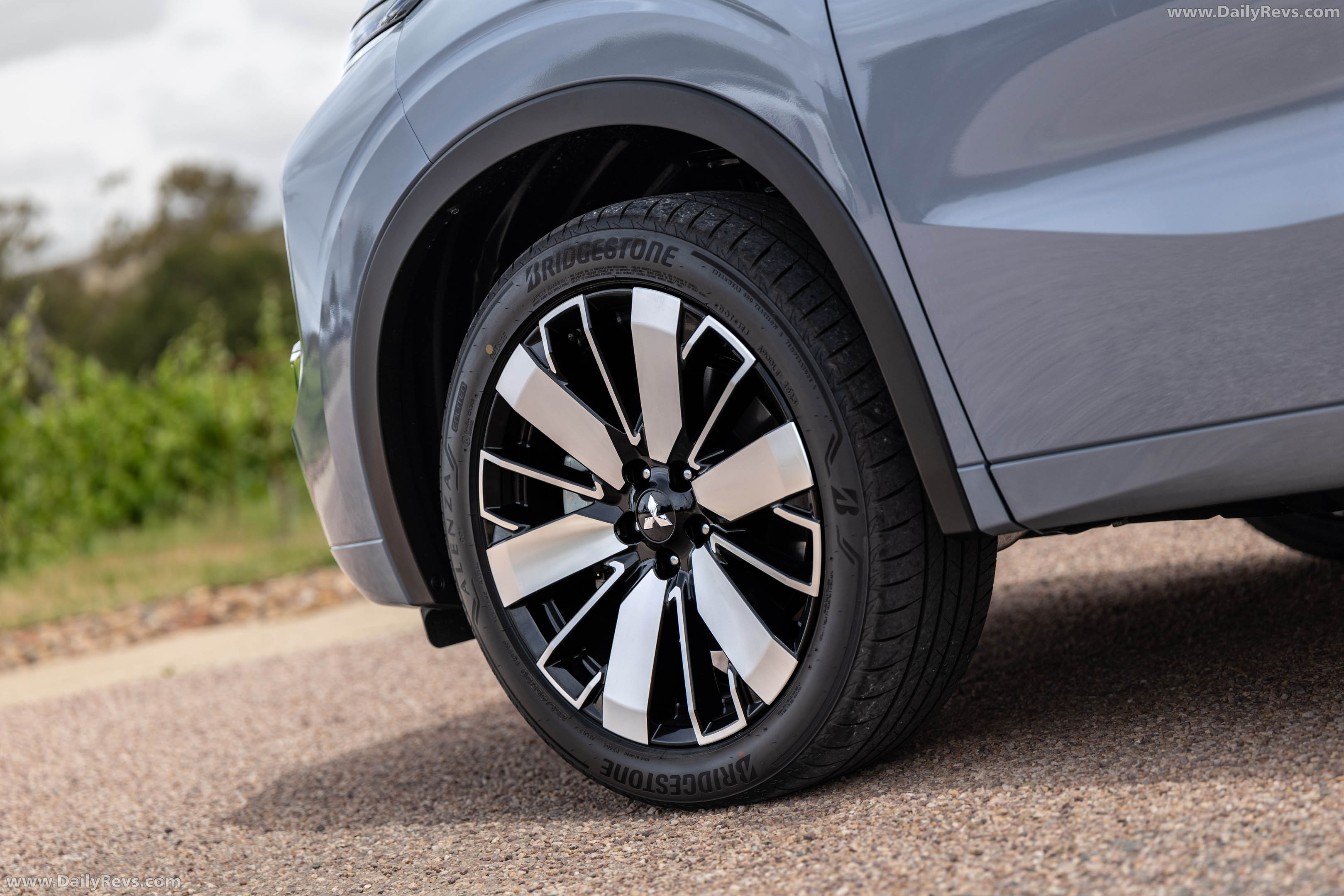 2026 Mitsubishi Outlander PHEV Australian Version Exterior