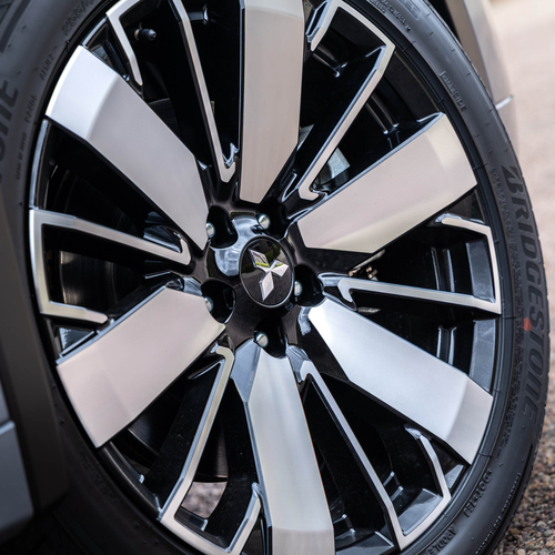 2026 Mitsubishi Outlander PHEV Australian Version Exterior
