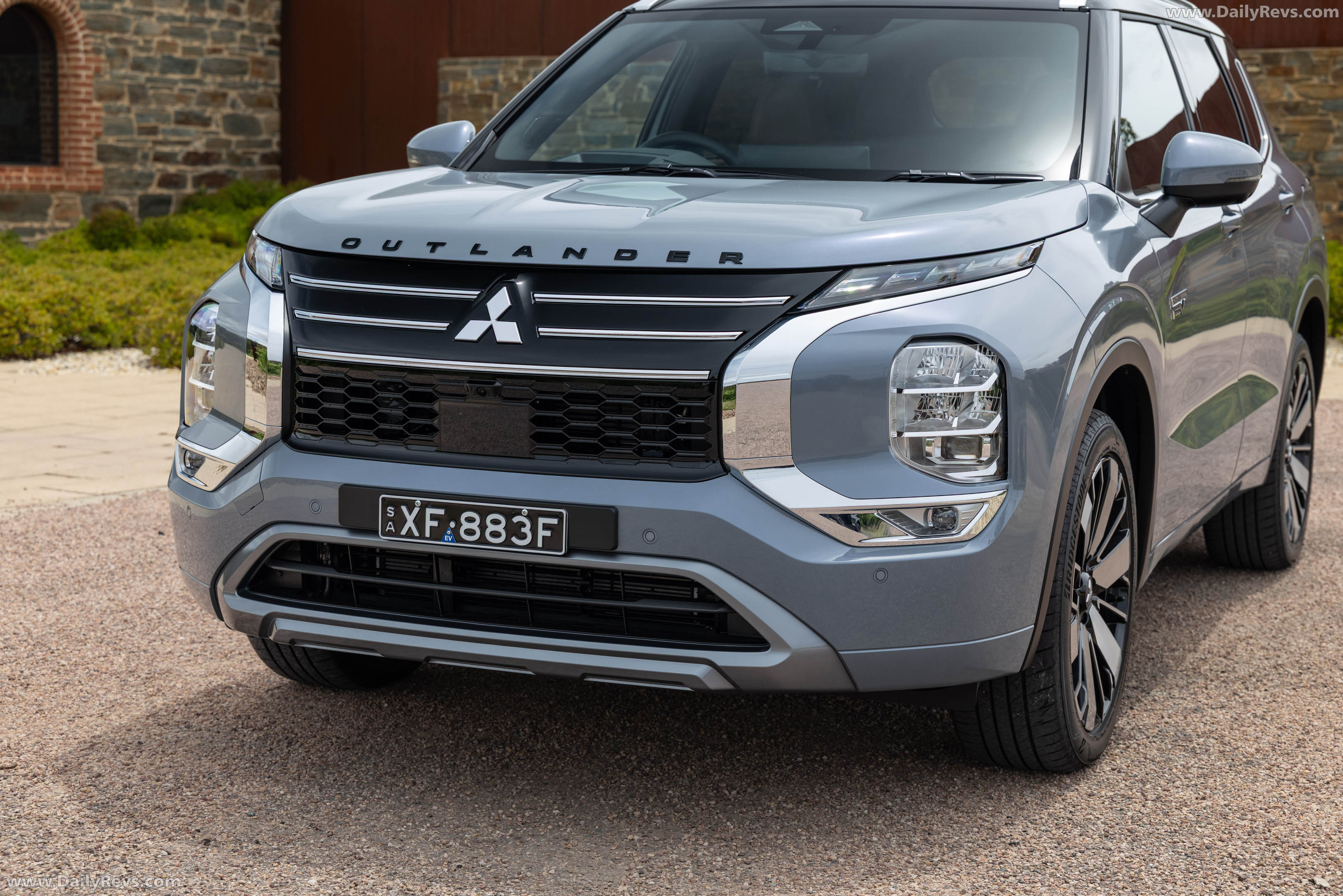2026 Mitsubishi Outlander PHEV Australian Version Exterior