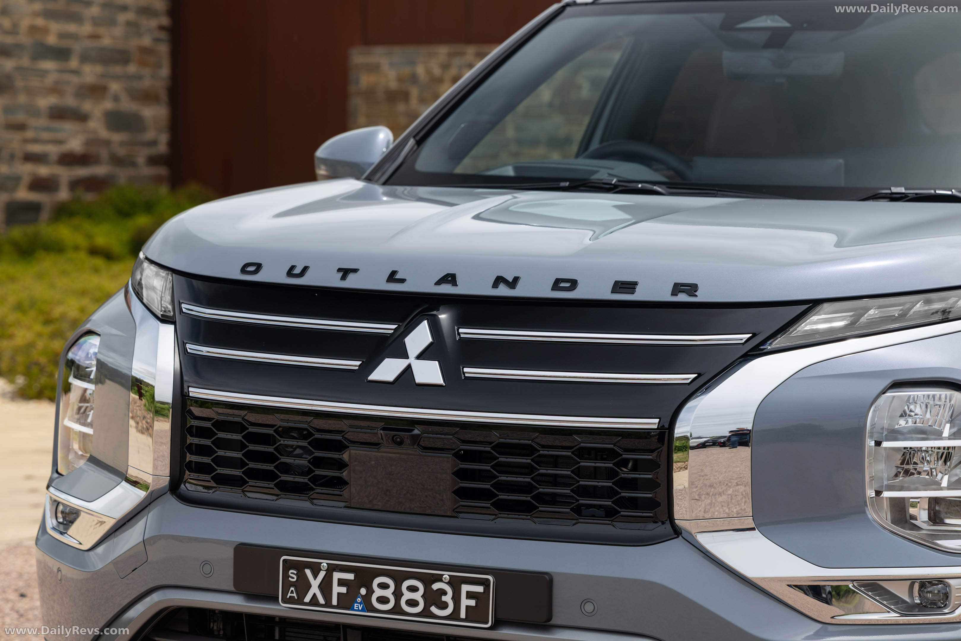 2026 Mitsubishi Outlander PHEV Australian Version Exterior