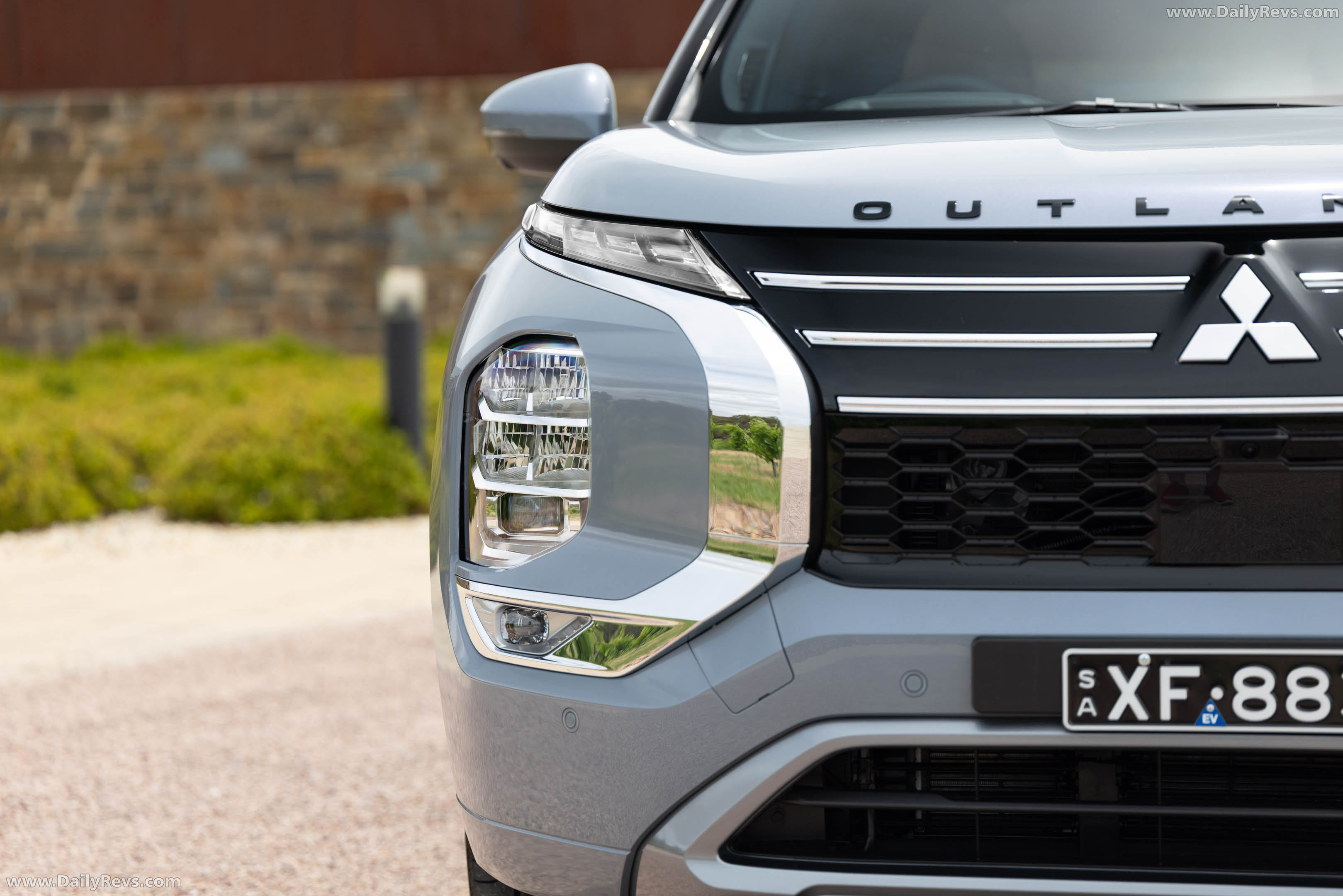 2026 Mitsubishi Outlander PHEV Australian Version Exterior
