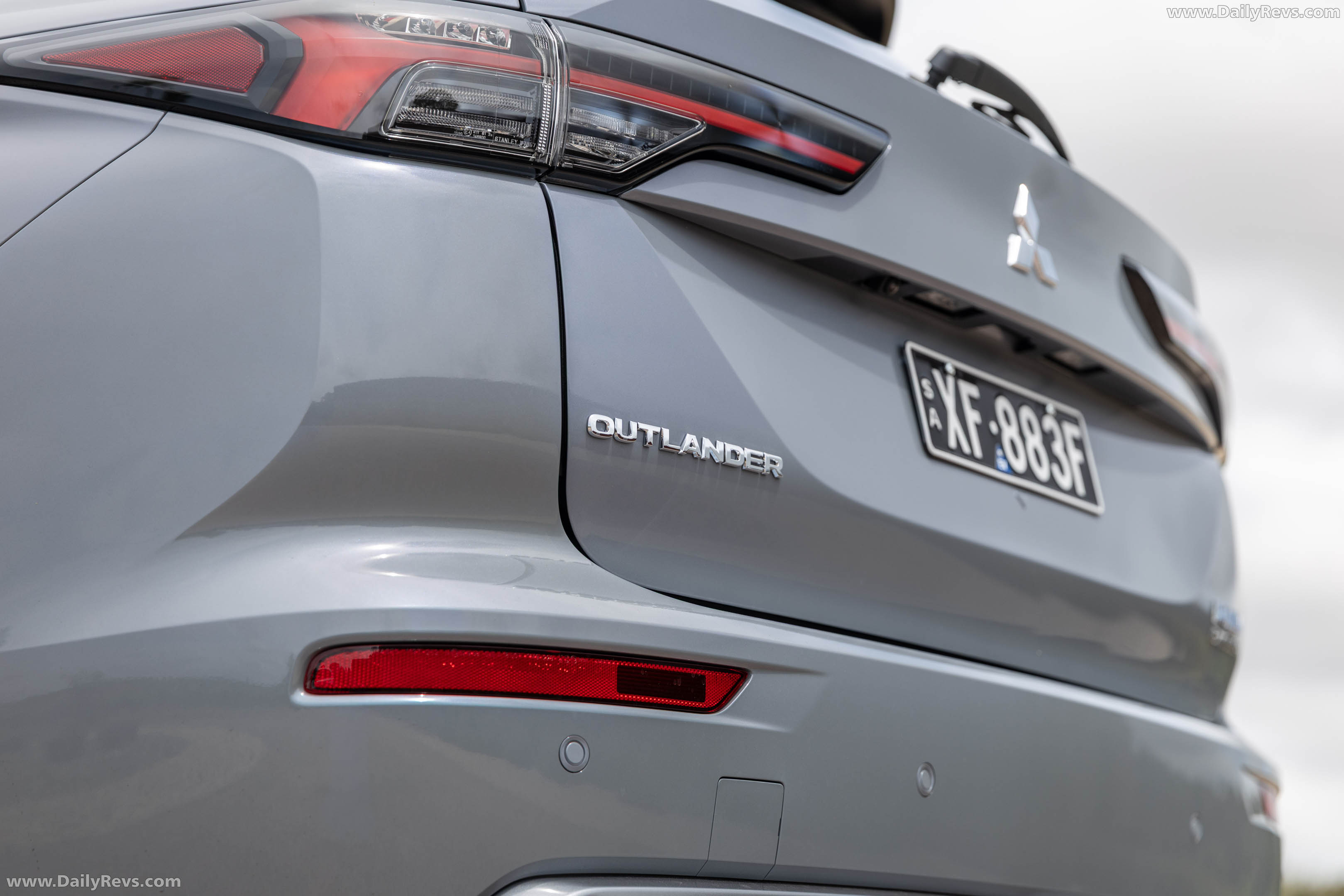 2026 Mitsubishi Outlander PHEV Australian Version Exterior