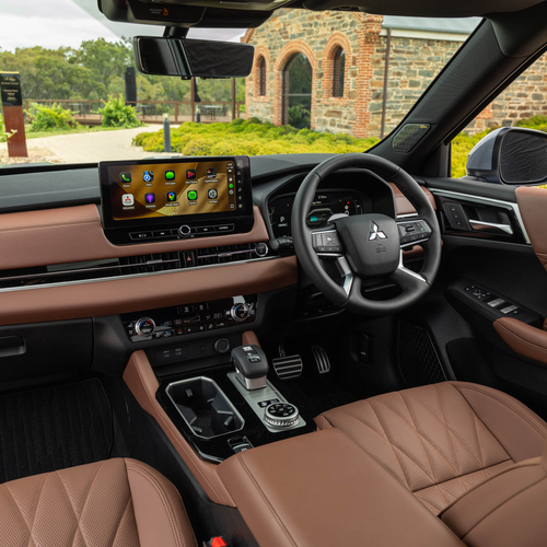 2026 Mitsubishi Outlander PHEV Australian Version Interior