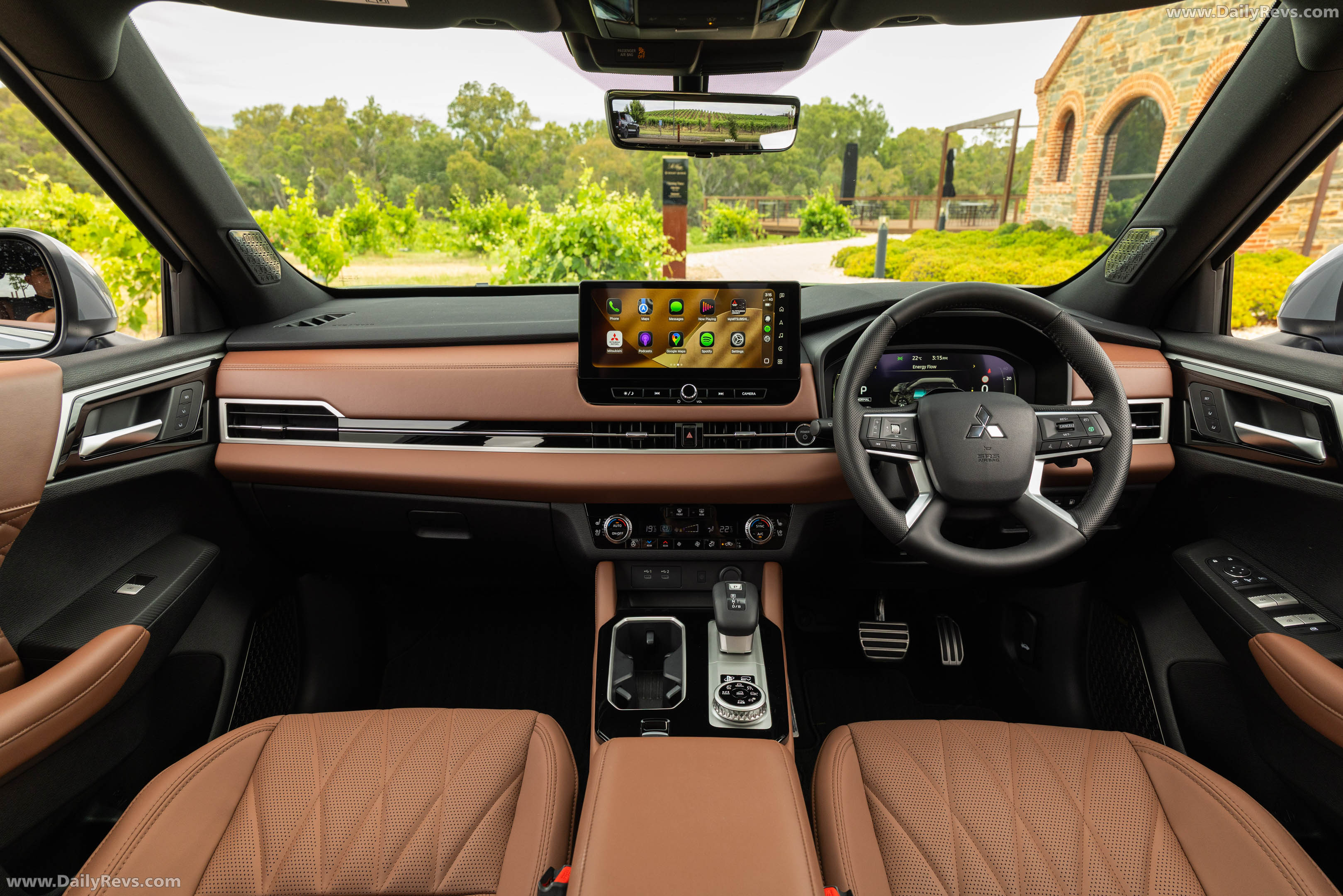 2026 Mitsubishi Outlander PHEV Australian Version Interior