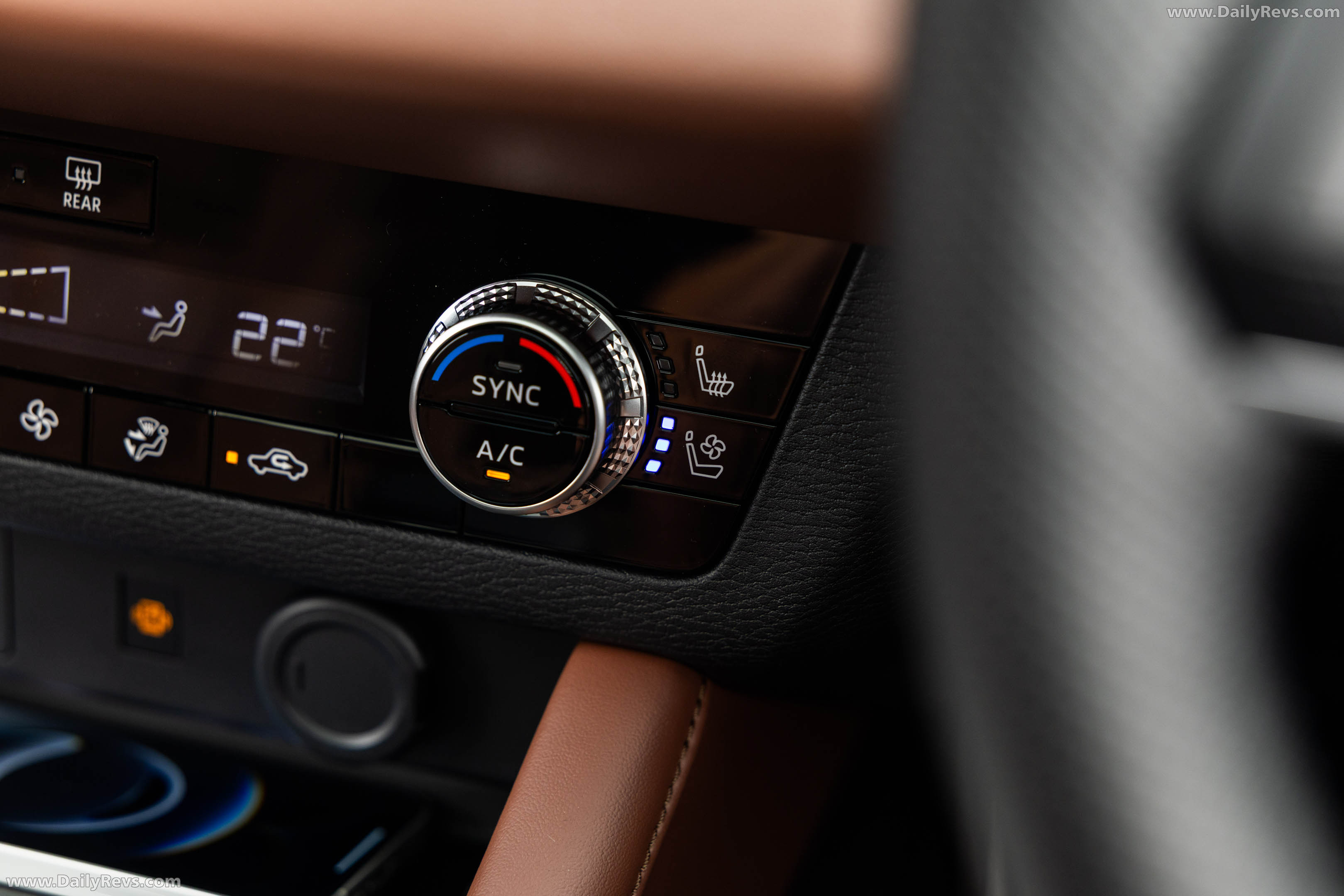 2026 Mitsubishi Outlander PHEV Australian Version Interior