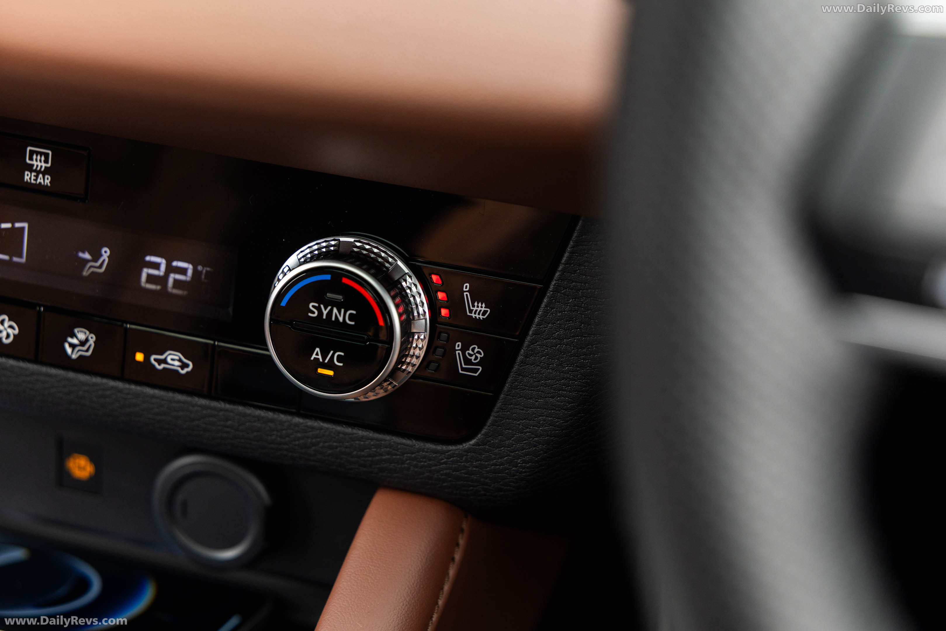 2026 Mitsubishi Outlander PHEV Australian Version Interior
