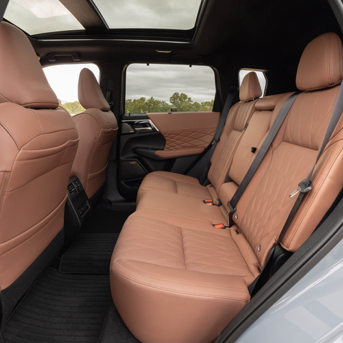 2026 Mitsubishi Outlander PHEV Australian Version Interior
