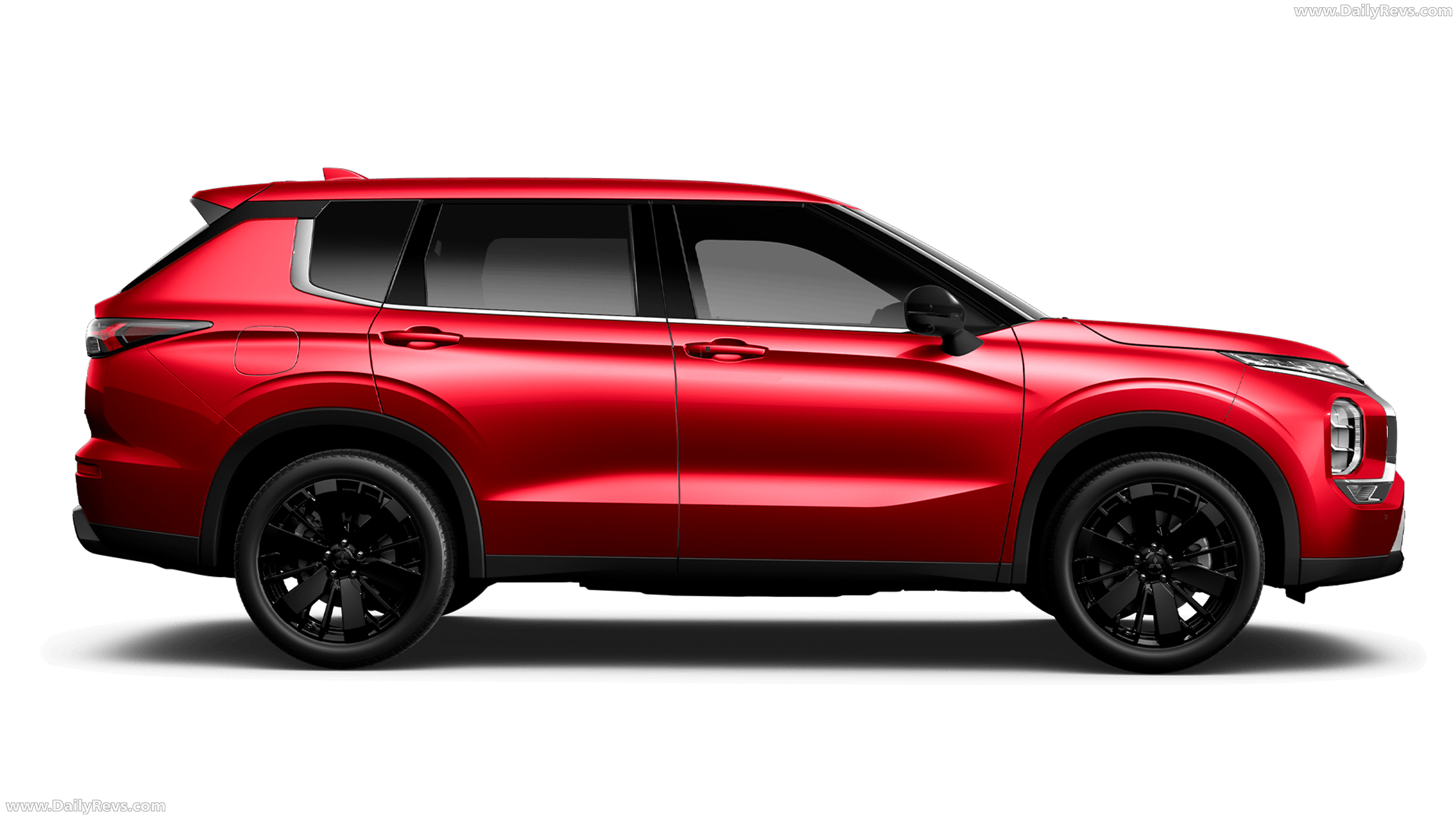 2026 Mitsubishi Outlander Black Edition Side View