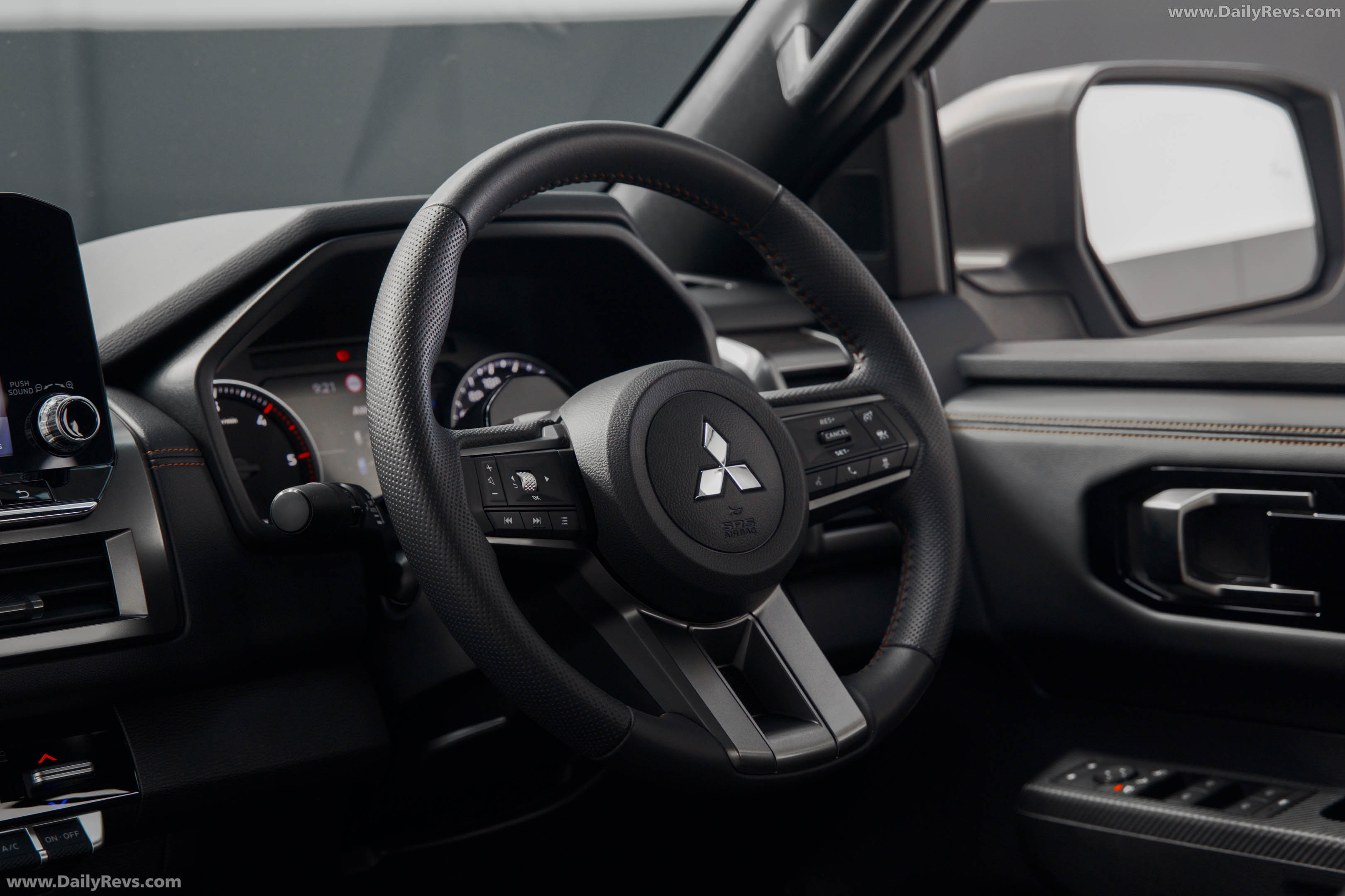 2026 Mitsubishi Triton Raider Interior