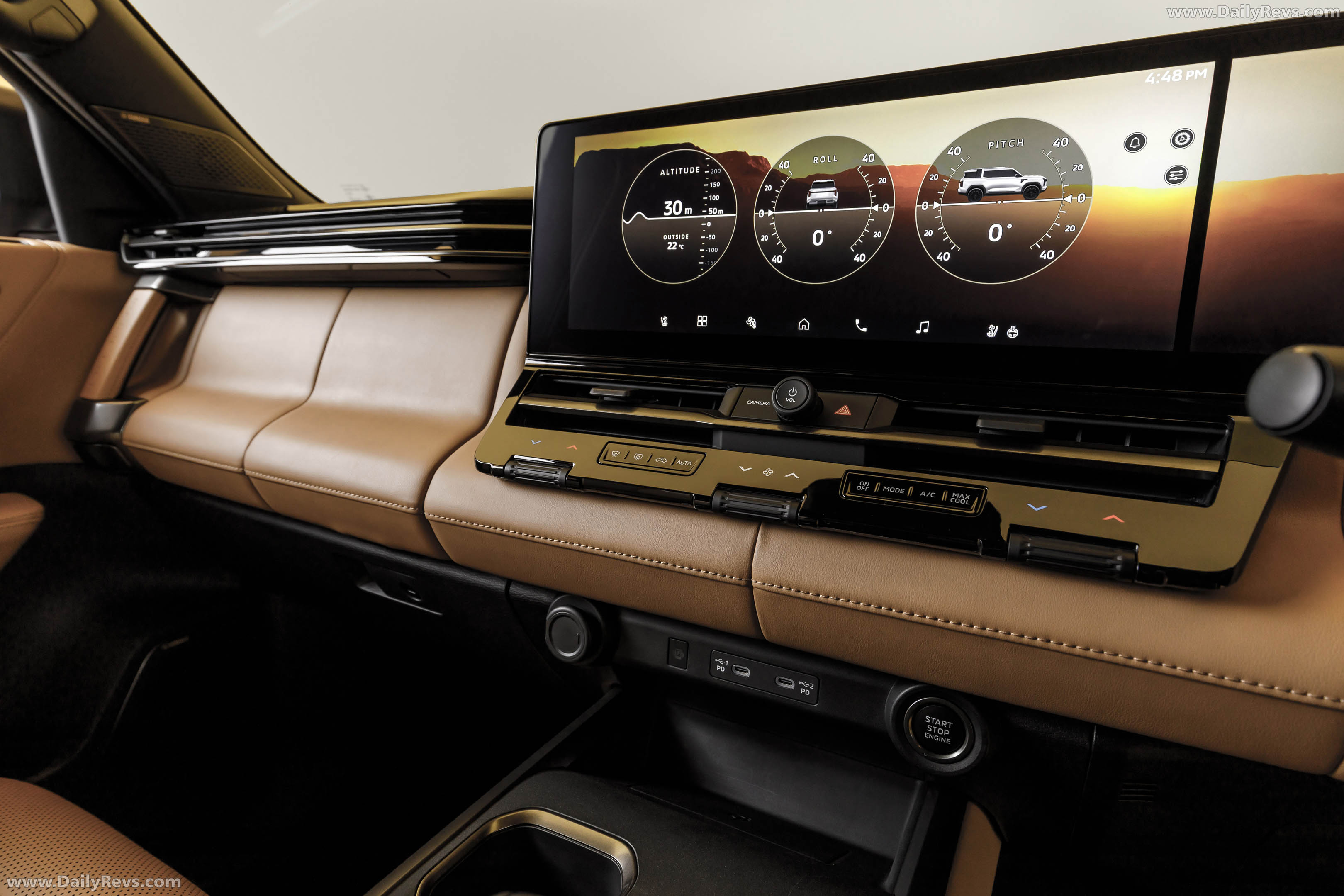 2027 Mitsubishi Pajero Cross-Country Interior