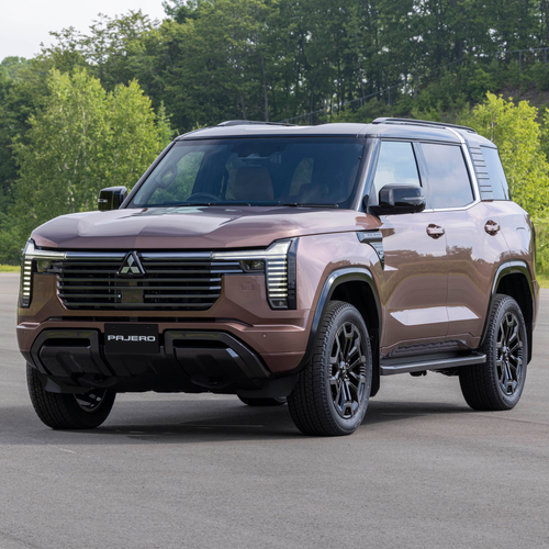 2027 Mitsubishi Pajero Australian Version Front View