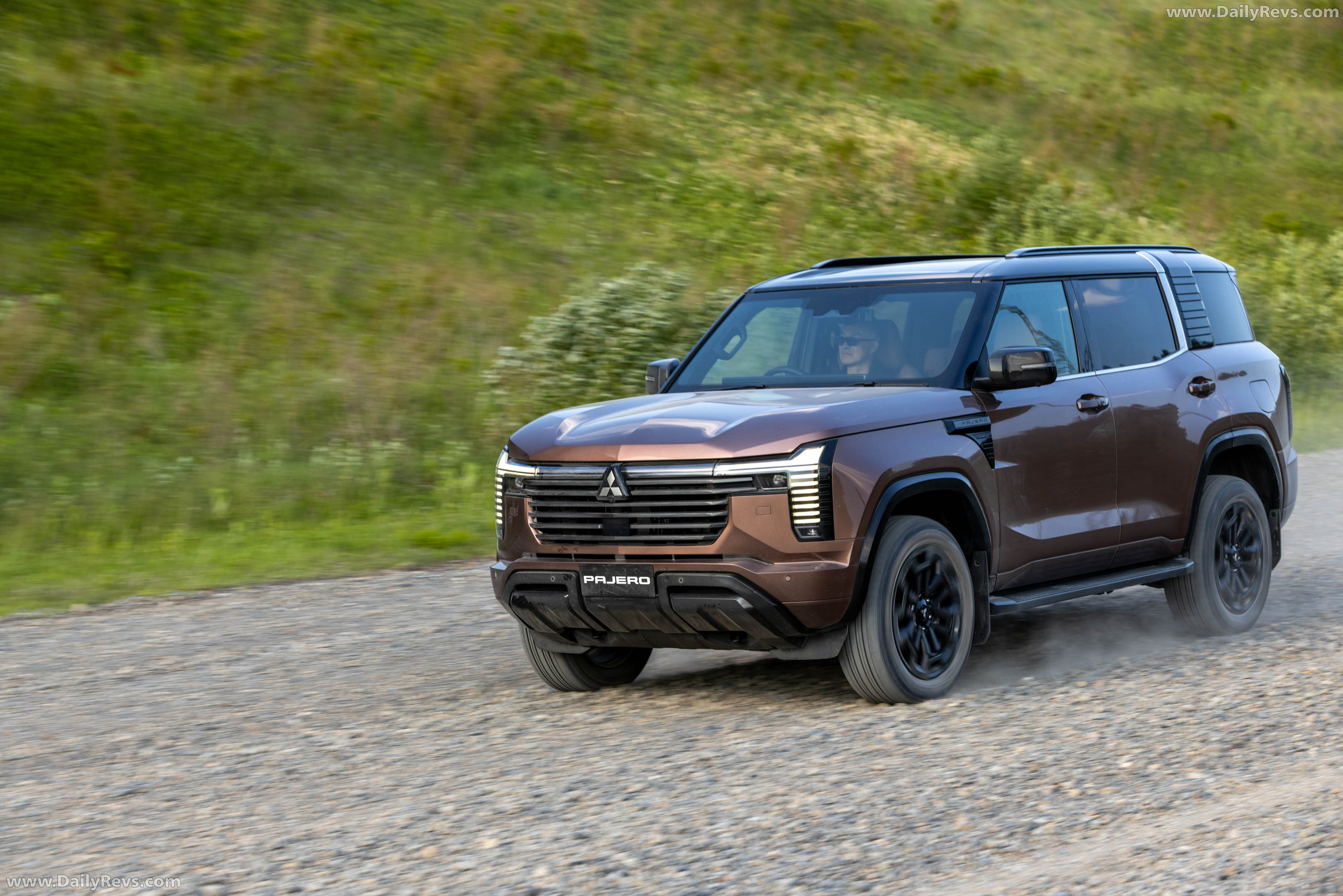 2027 Mitsubishi Pajero Australian Version Front View