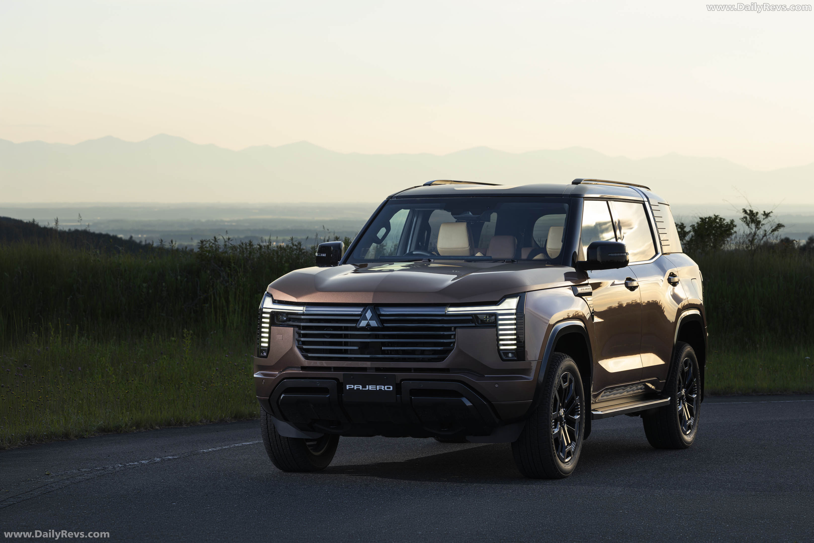 2027 Mitsubishi Pajero Australian Version Front View