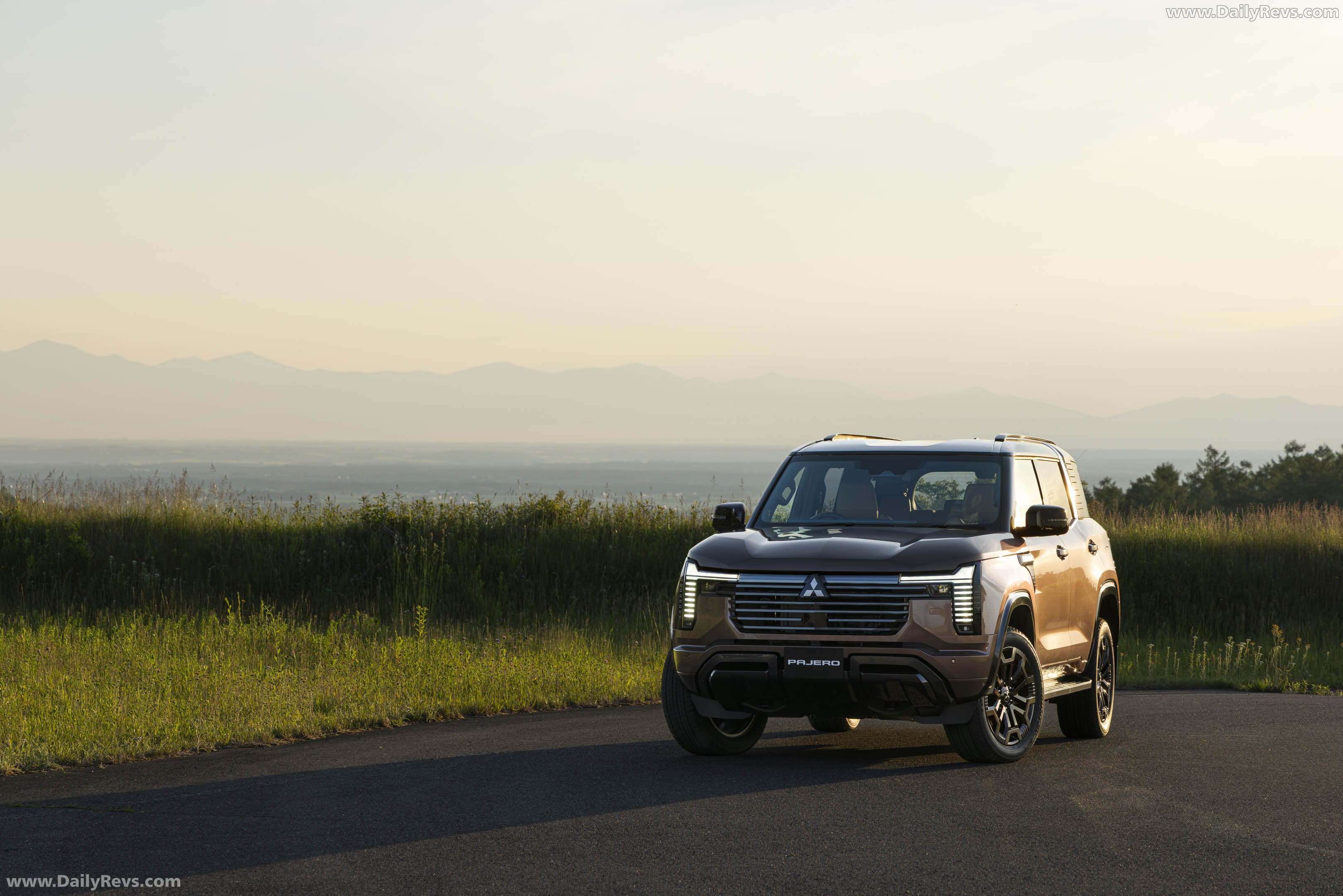 2027 Mitsubishi Pajero Australian Version Front View