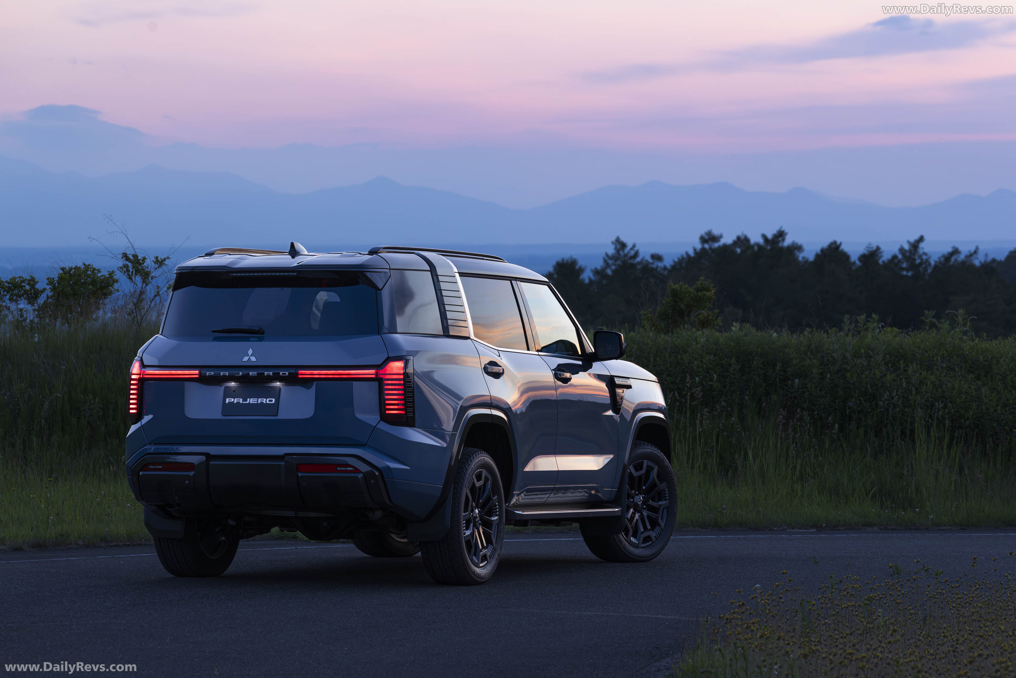 2027 Mitsubishi Pajero Australian Version Rear View