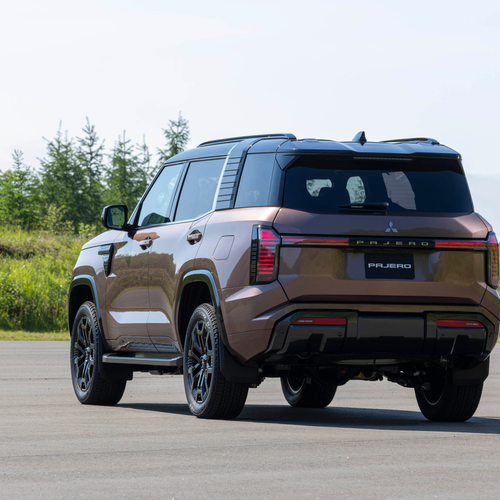 2027 Mitsubishi Pajero Australian Version Rear View