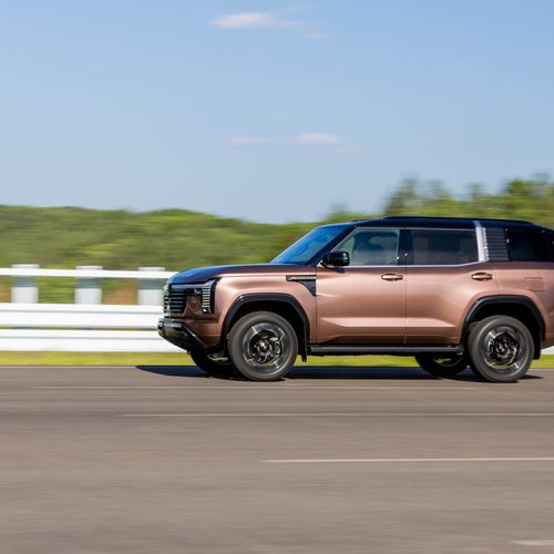2027 Mitsubishi Pajero Australian Version Side View
