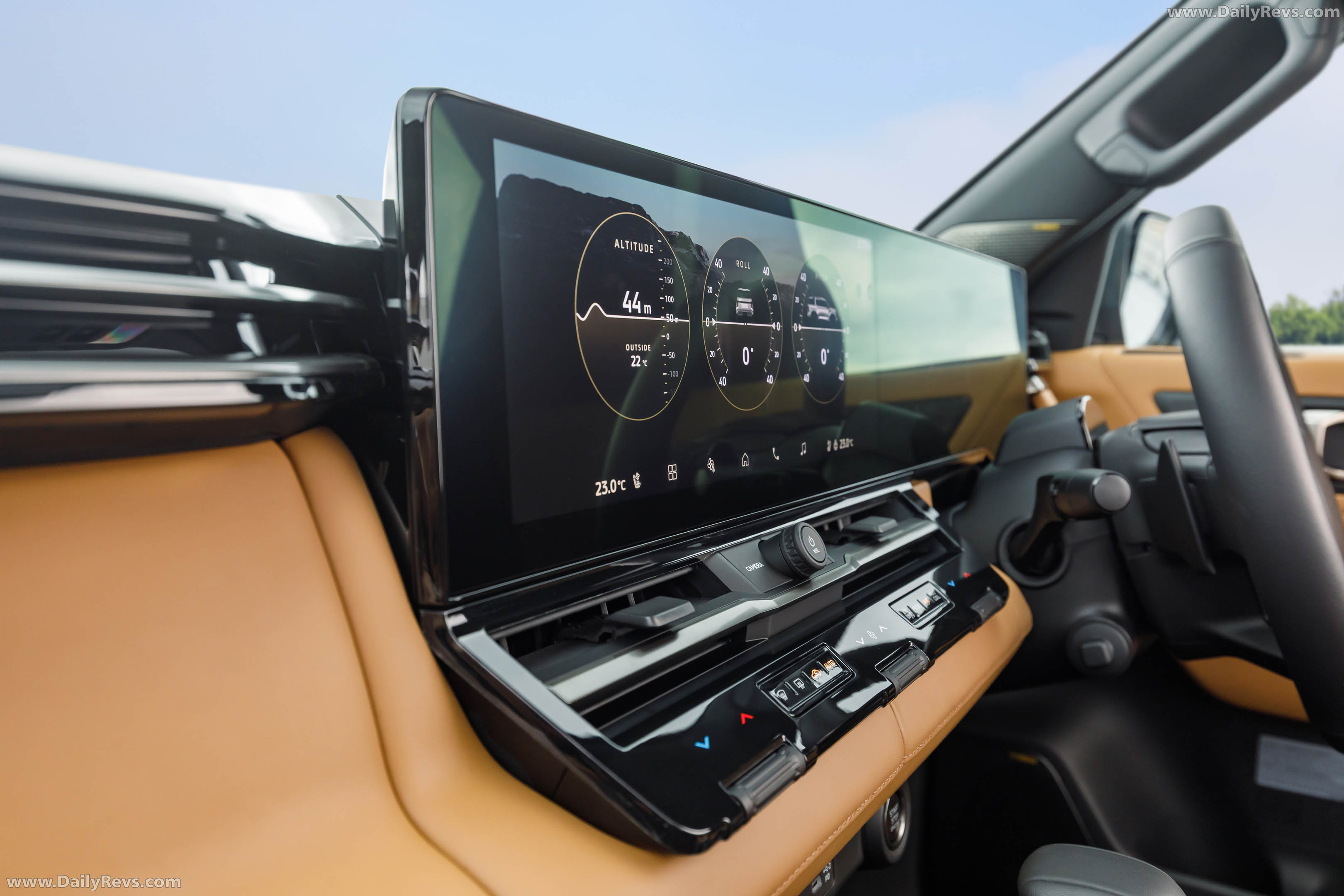 2027 Mitsubishi Pajero Australian Version Interior
