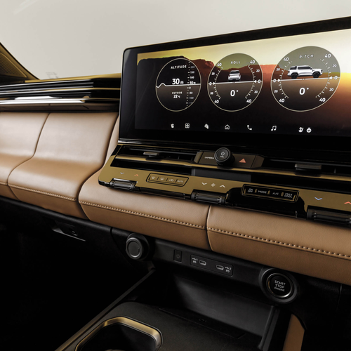 2027 Mitsubishi Pajero Australian Version Interior