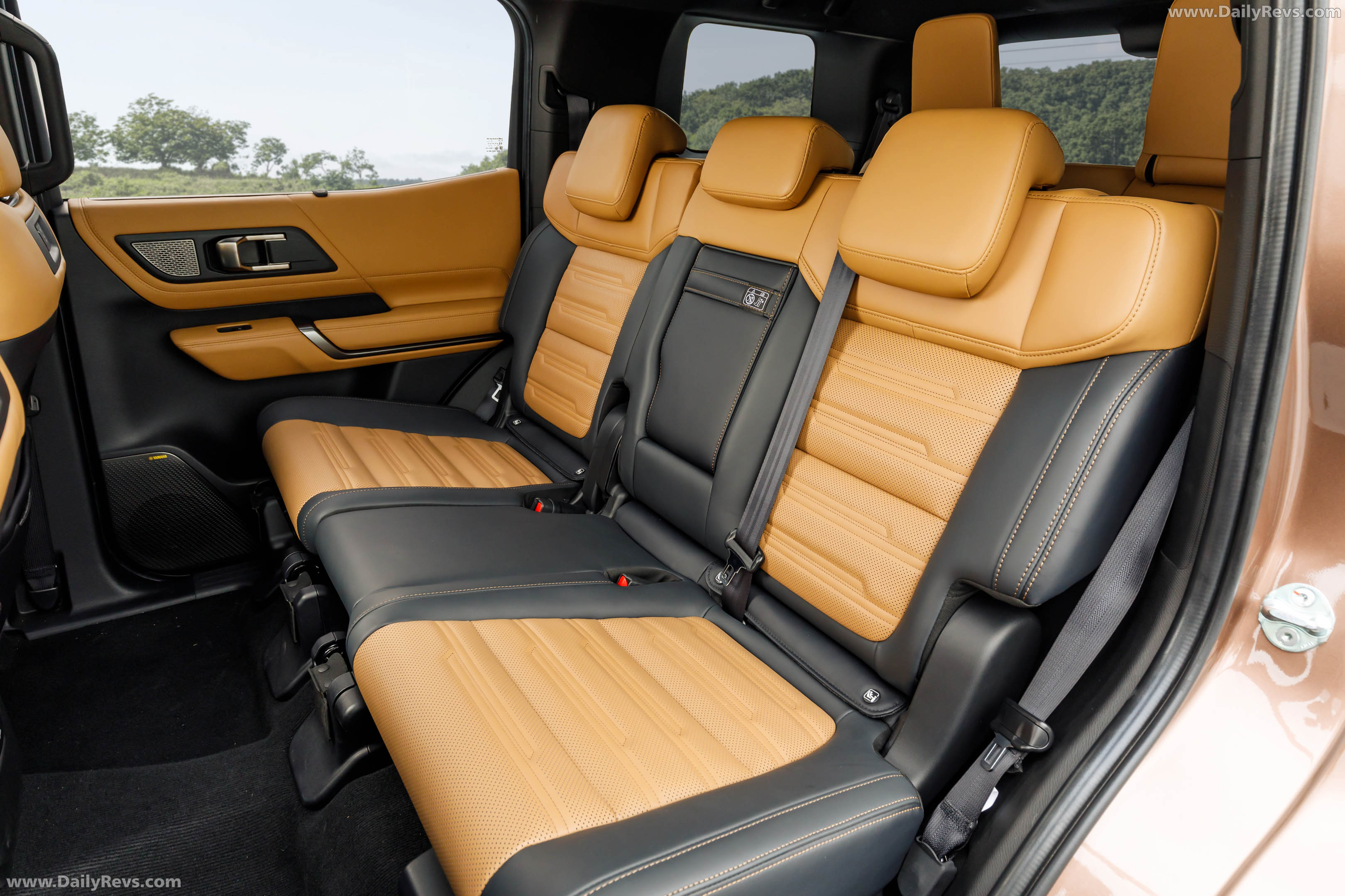 2027 Mitsubishi Pajero Australian Version Interior