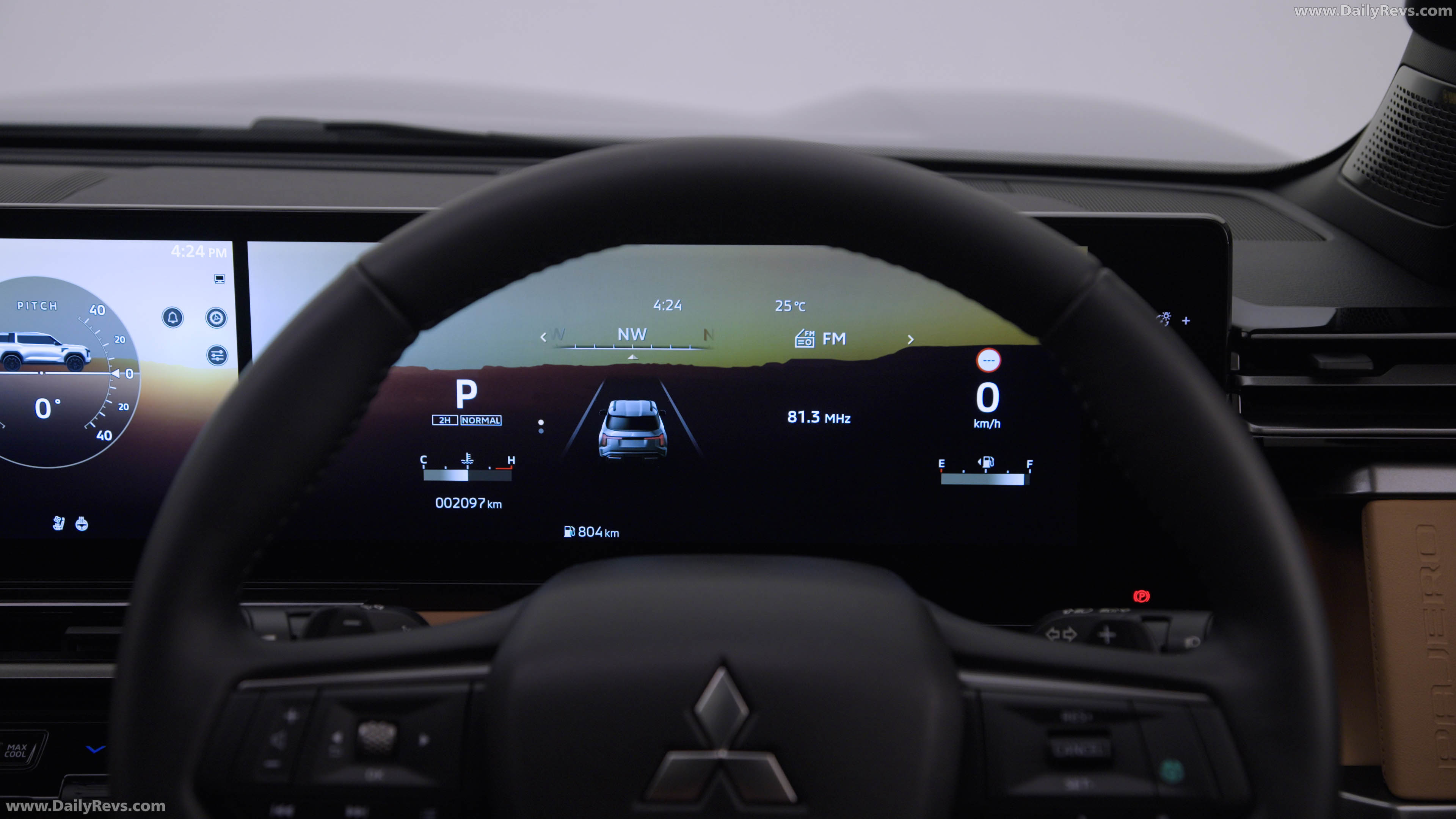 2027 Mitsubishi Pajero Australian Version Interior