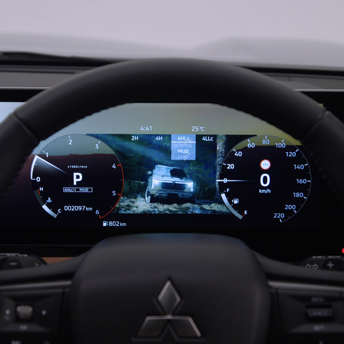 2027 Mitsubishi Pajero Australian Version Interior